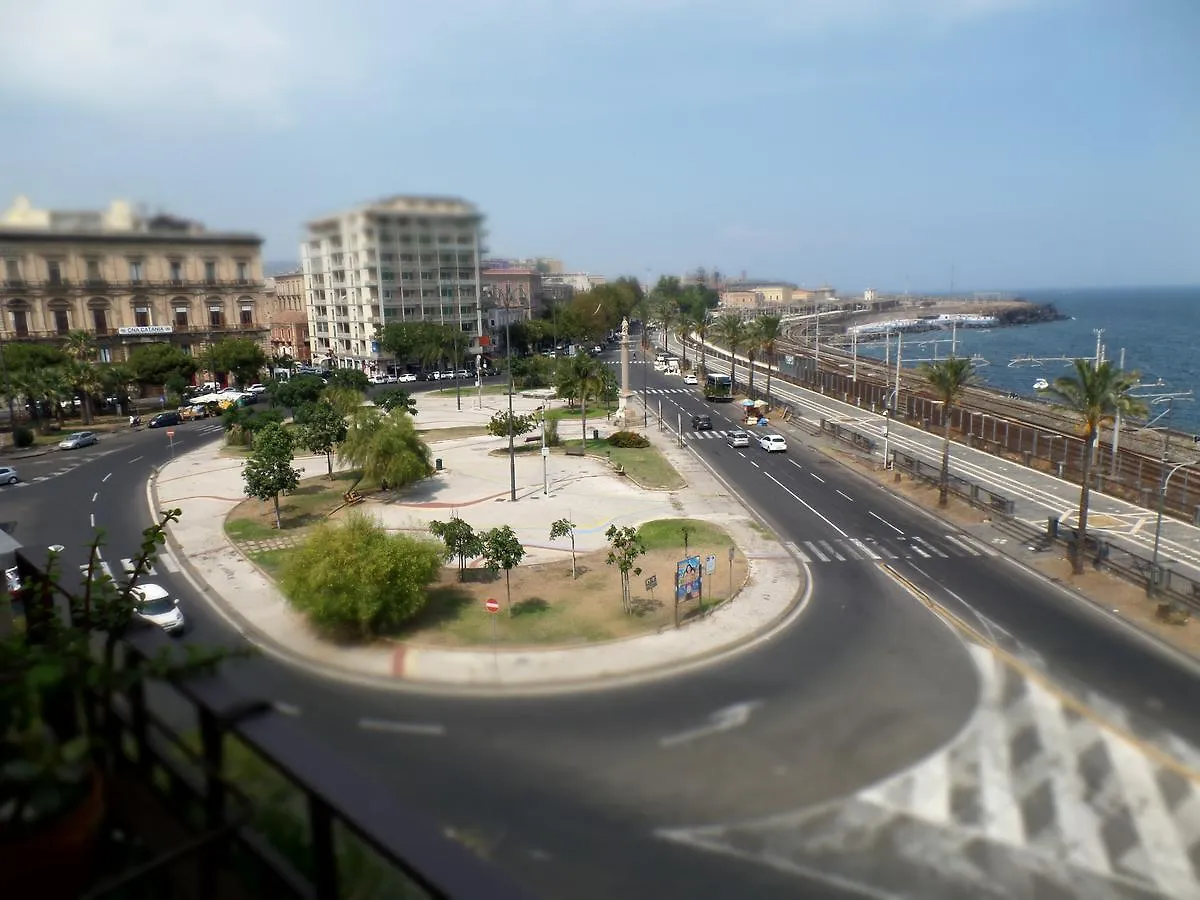 Sea View Apartment Catania